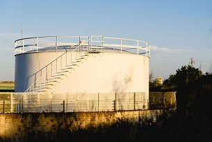 Above Ground Water Tank: Types, Sizes, Installation & Maintenance